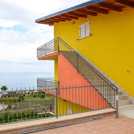 Jonico .. Calabria Montegiordano